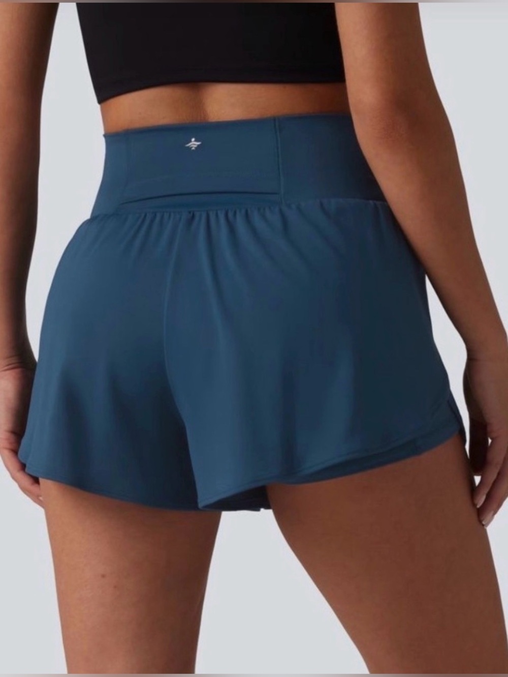 HALARA Soft High Waisted Tummy Control Shorts Size Medium